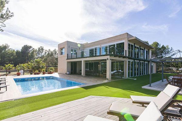 Villas in Ibiza - An Ultimate Profitable Future Investment!