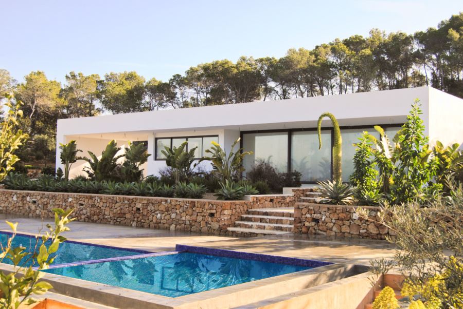 Villas in Ibiza - The luxury island of Europe
