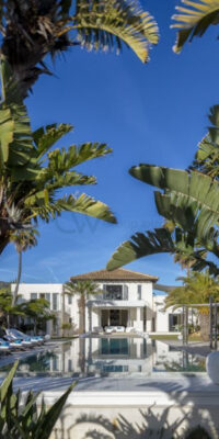 Une villa de luxe à Cala Jondal – L’incarnation même d’un séjour VIP à Ibiza