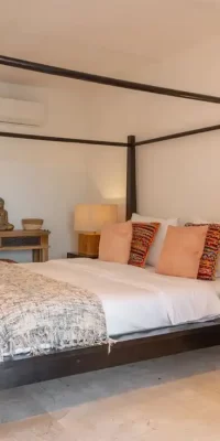 Sorgfältig gepflegtes Stadthaus zum Verkauf in Illa Plana – Ibiza