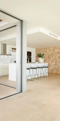 Un prestigioso progetto di lusso con 15 bellissime case a Cala Comte