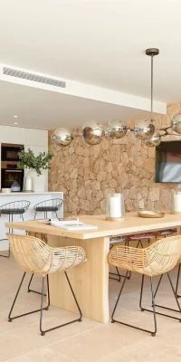 Un prestigioso progetto di lusso con 15 bellissime case a Cala Comte