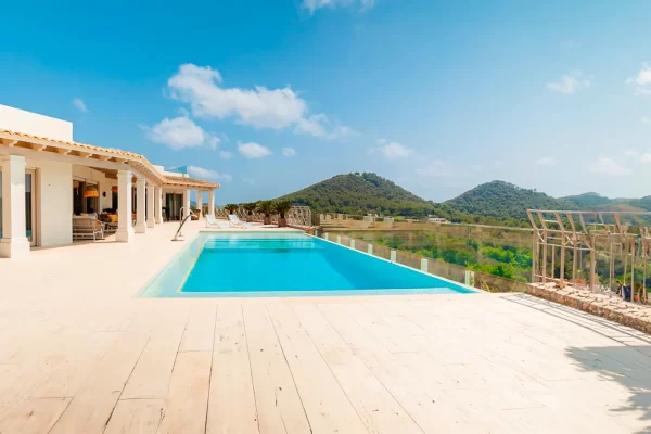 Luxurious Ibiza villa with panoramic views