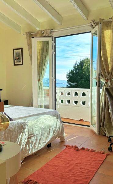 Two bedroom townhouse for rent