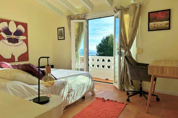 Two bedroom townhouse for rent