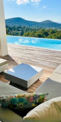 Breathtaking Modern Villa with Panoramic Views