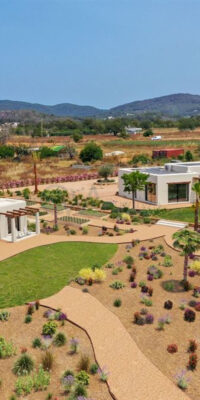 Exquisite New-Build Villa with Guest House