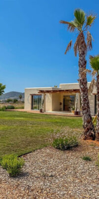 Exquisite New-Build Villa with Guest House