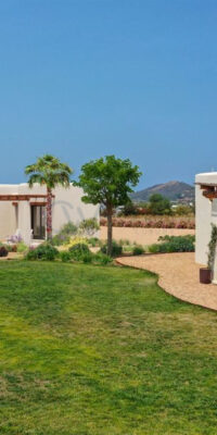 Exquisite New-Build Villa with Guest House
