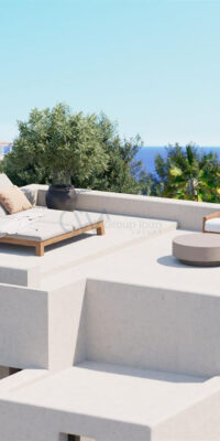 New Luxury semi-detached residence 500 meters from the sea