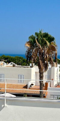 New Luxury semi-detached residence 500 meters from the sea