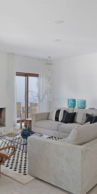 Exquisite Mediterranean Villa with Infinity Pool in Can Furnet