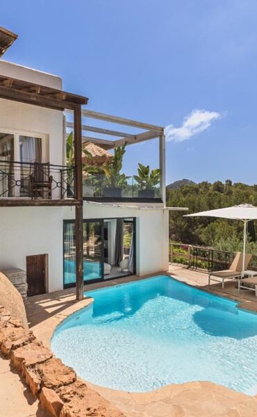 Beautifully renovated Luxury Villa with Panoramic Views in Can Furnet