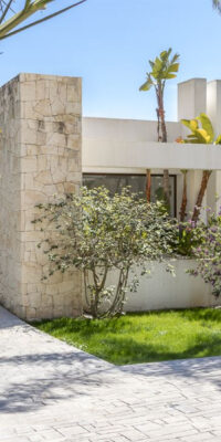Luxury 5-Bedroom Villa with Sea Views and touristic license in Vista Alegre