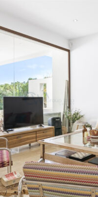 Luxury 5-Bedroom Villa with Sea Views and touristic license in Vista Alegre
