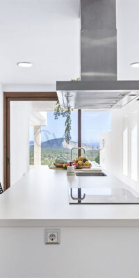 Luxury 5-Bedroom Villa with Sea Views and touristic license in Vista Alegre