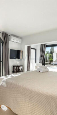Luxury Villa with Panoramic Views in Can Furnet with rental licence