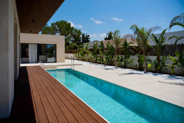 Nuova villa contemporanea con 5 camere da letto in