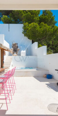Townhouse in Cala Carbo with Infinity Pool and Es Vedrà Views