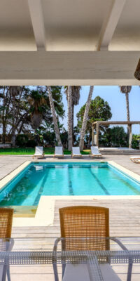 Seafront Villa in Santa Eulalia del Río with Direct Beach Access