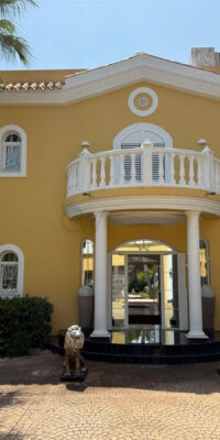 Beautiful villa with sea views near San Carlos