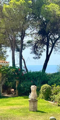 Splendida villa con vista mare vicino a San Carlos Splendida villa con vista mare vicino a San Carlos