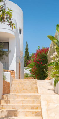 Blakstad Design Villa met panoramisch uitzicht op zee