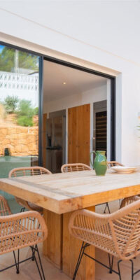 Blakstad Design Villa met panoramisch uitzicht op zee