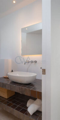 Blakstad Design Villa met panoramisch uitzicht op zee