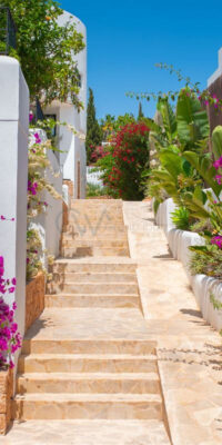 Blakstad Design Villa met panoramisch uitzicht op zee