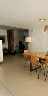 Apartamento en planta baja con oasis de jardín privado Apartamento en planta baja con oasis de jardín privado