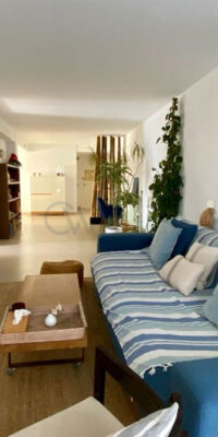 Apartamento en planta baja con oasis de jardín privado Apartamento en planta baja con oasis de jardín privado