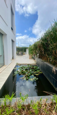 Apartamento en planta baja con oasis de jardín privado Apartamento en planta baja con oasis de jardín privado