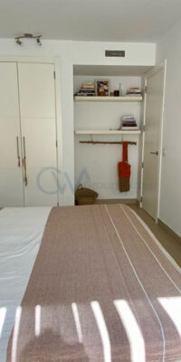 Apartamento en planta baja con oasis de jardín privado Apartamento en planta baja con oasis de jardín privado