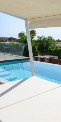 Superbe villa de 7 chambres avec vue sur la mer à Cala Comte Superbe villa de 7 chambres avec vue sur la mer à Cala Comte