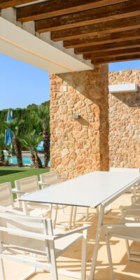 Superbe villa de 7 chambres avec vue sur la mer à Cala Comte Superbe villa de 7 chambres avec vue sur la mer à Cala Comte