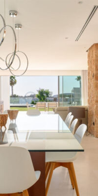 Superbe villa de 7 chambres avec vue sur la mer à Cala Comte Superbe villa de 7 chambres avec vue sur la mer à Cala Comte