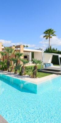 Superbe villa de 7 chambres avec vue sur la mer à Cala Comte Superbe villa de 7 chambres avec vue sur la mer à Cala Comte