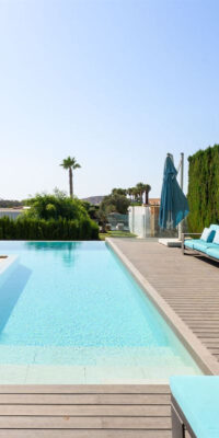 Superbe villa de 7 chambres avec vue sur la mer à Cala Comte Superbe villa de 7 chambres avec vue sur la mer à Cala Comte