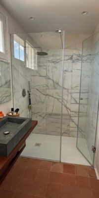 Prachtige gerenoveerde villa met panoramisch uitzicht op zee