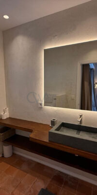 Prachtige gerenoveerde villa met panoramisch uitzicht op zee