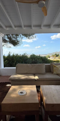 Prachtige gerenoveerde villa met panoramisch uitzicht op zee