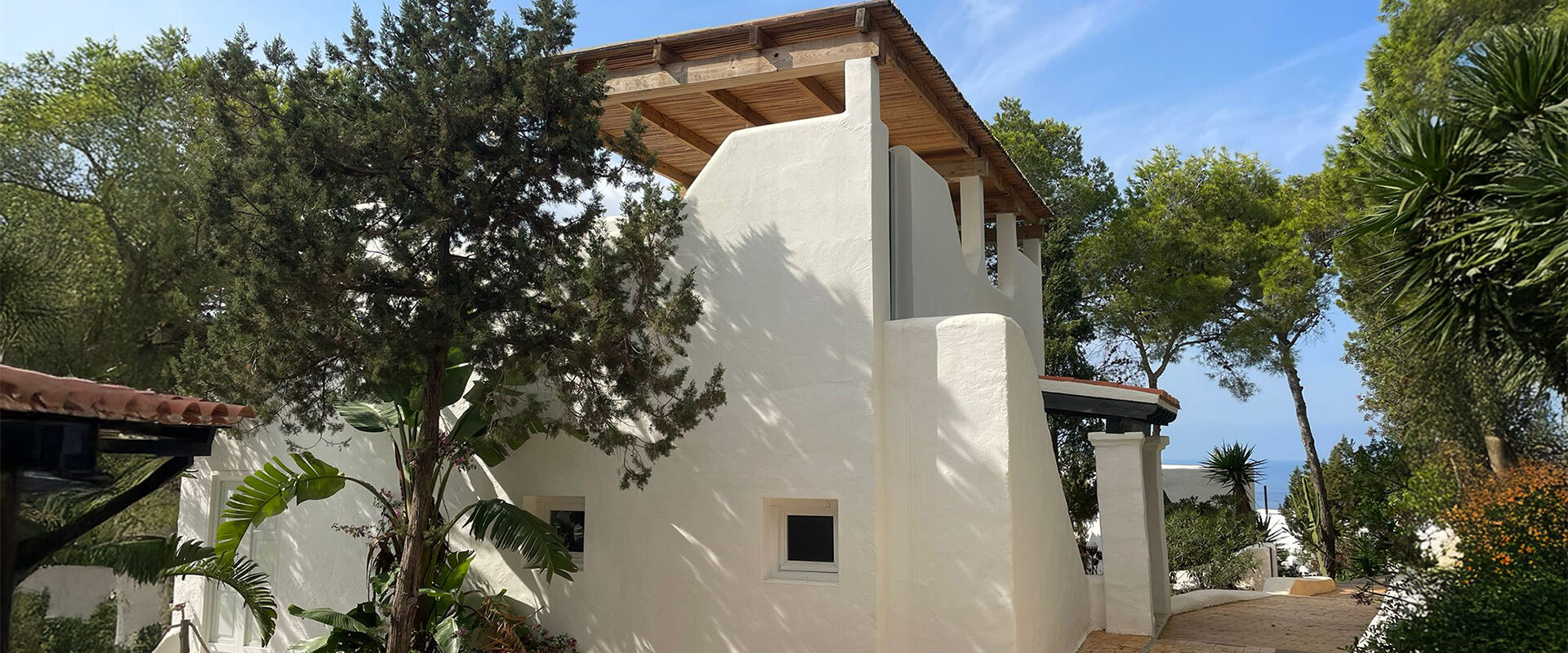 Cala Vadella Townhouse with stunning views for sale