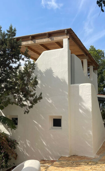Cala Vadella Townhouse with stunning views for sale