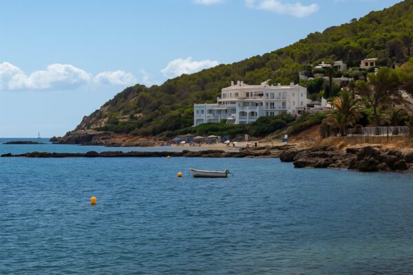 Kommen Sie nach Ibiza und leben Sie in Santa Eulalia Kommen Sie nach Ibiza und leben Sie in Santa Eulalia
