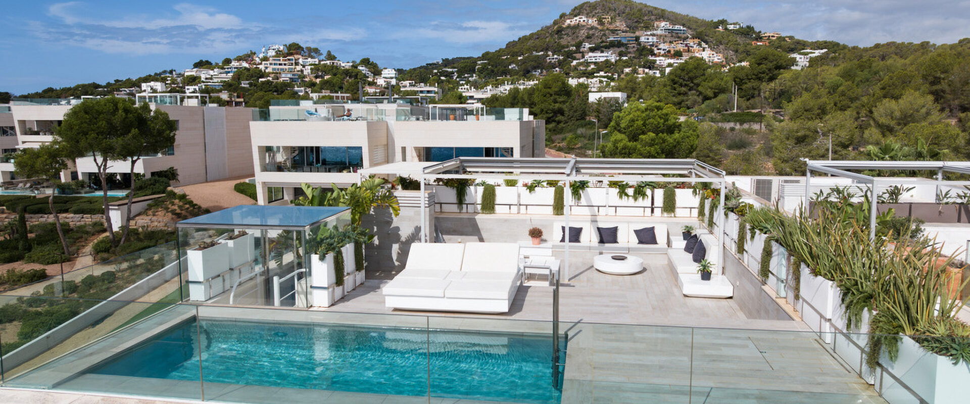 Elegant 4-Bedroom apartment in Es Pouet, Talamanca