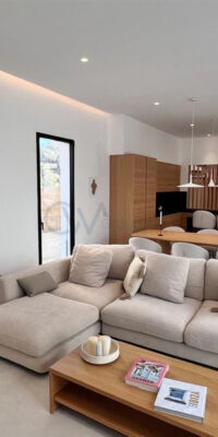 Elegant newly built villa with two pools in Talamanca Elegant newly built villa with two pools in Talamanca