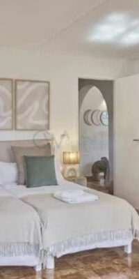 Villa in a quiet residential area of Playa den Bossa Villa in a quiet residential area of Playa den Bossa