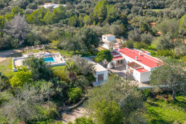 Charming Finca with traditional style and modern comfort