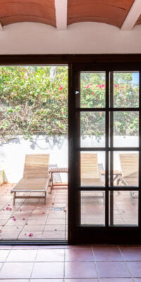 Charming Finca with Private Garden and Pool in Cap Martinet Charming Finca with Private Garden and Pool in Cap Martinet